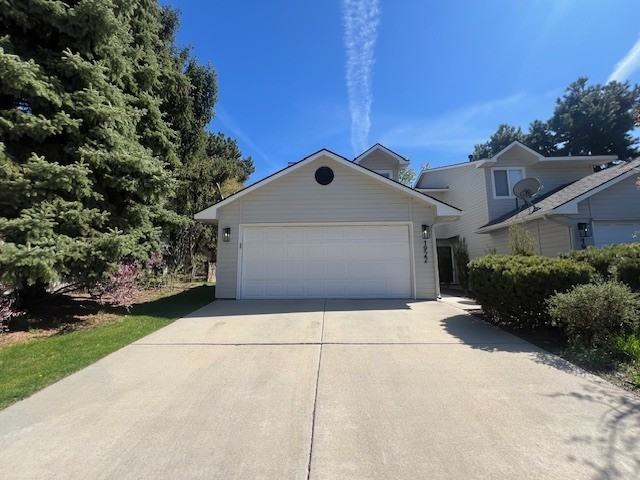 1922 N Westgate Dr - Photo 2 of 30