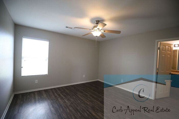 3702 Churchill Dr - Photo 7 of 18