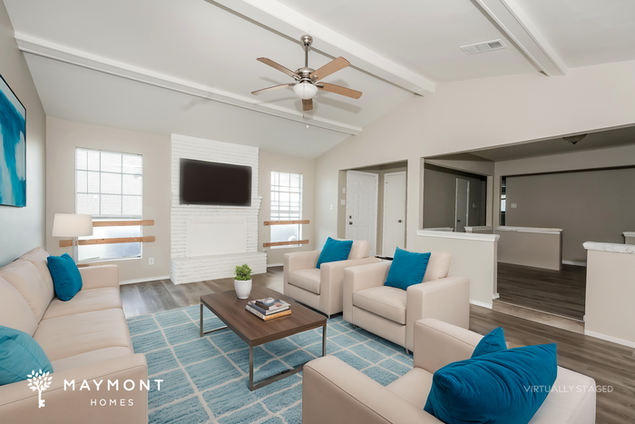 11317 Mccree Rd - Photo 4 of 13