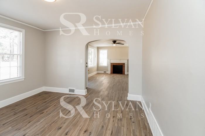 922 Charleston Hwy - Photo 6 of 16