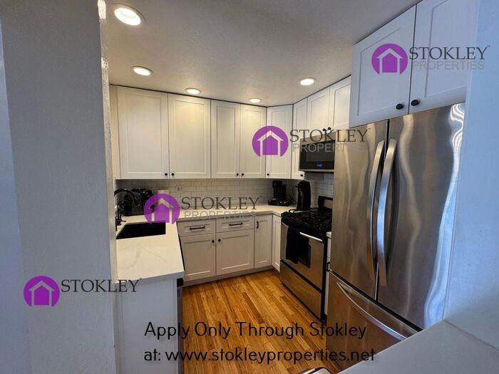 3013 Arlington Dr - Photo 2 of 18