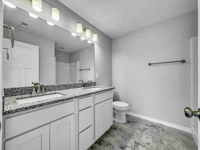 2513 Nw Penny Ln - Photo 6 of 19