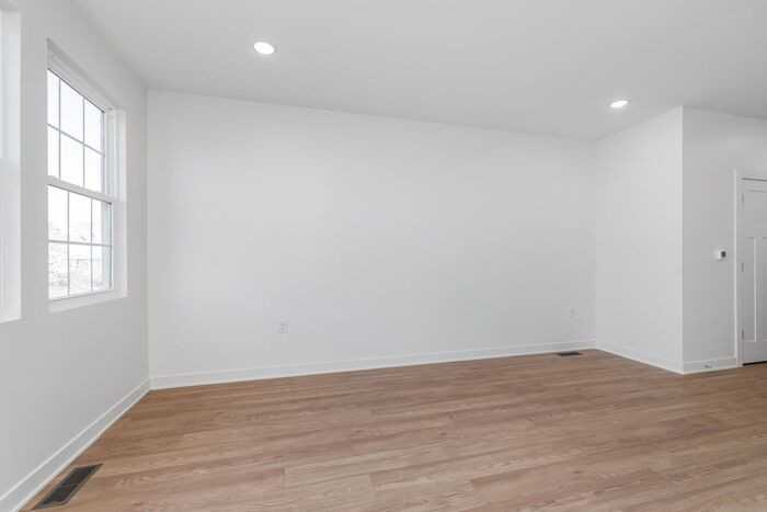 2529 Guilford Ave #A - Photo 4 of 25