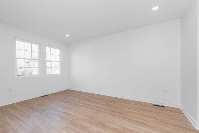 2529 Guilford Ave #A - Photo 7 of 25