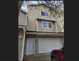 featured image of 1821 Ne 88th Cir