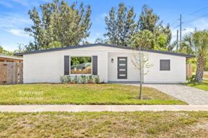 featured image of 5908 S Manhattan Ave