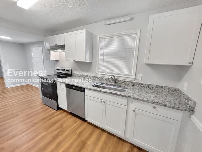 4505 Dover Castle Dr - Photo 3 of 22