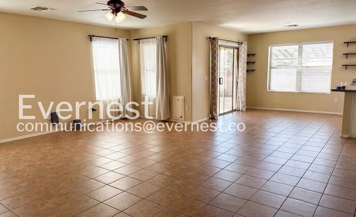 17009 W Marconi Ave - Photo 4 of 25