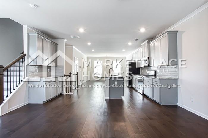 3005 Westpoint Cir - Photo 5 of 43