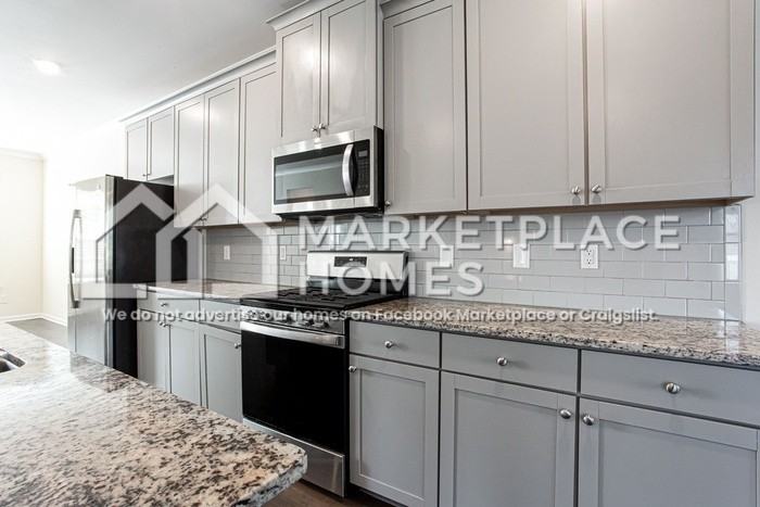 3005 Westpoint Cir - Photo 7 of 43