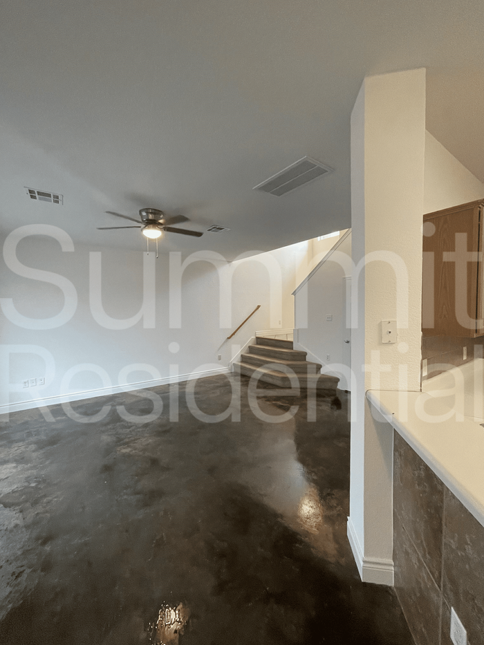 190 Prairie Springs Loop - Photo 3 of 12