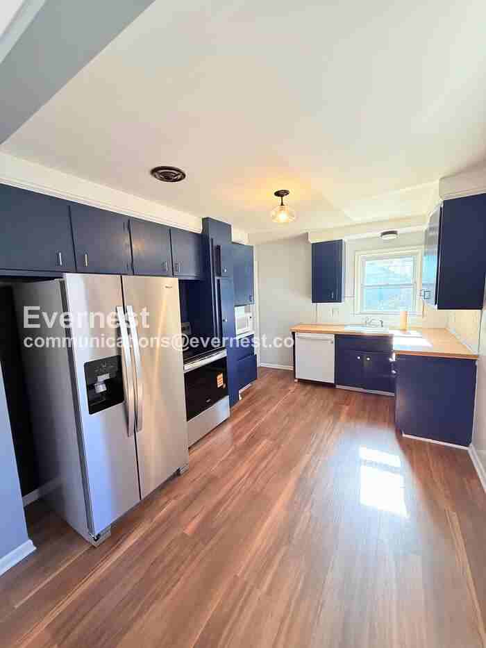 165 W Baker Ave - Photo 3 of 28