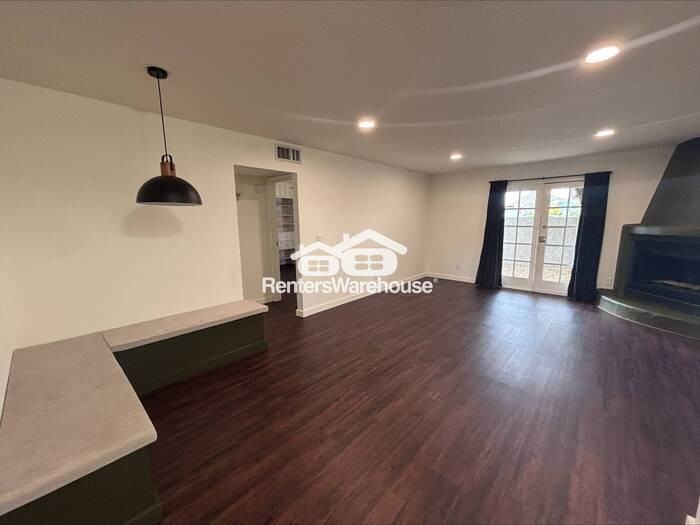 15402 N 28th St #130 - Photo 3 of 11