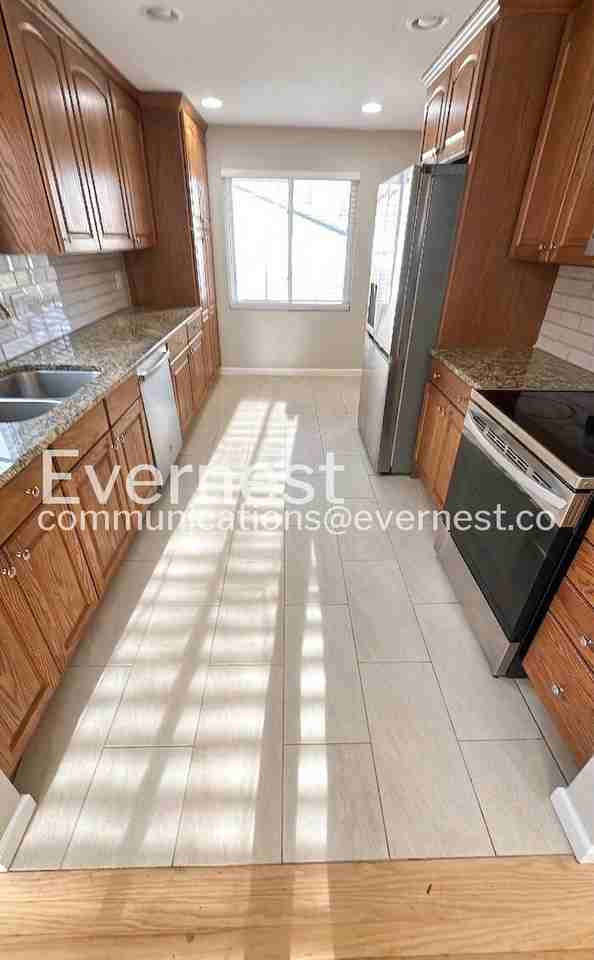 4185 S Inca St - Photo 2 of 12