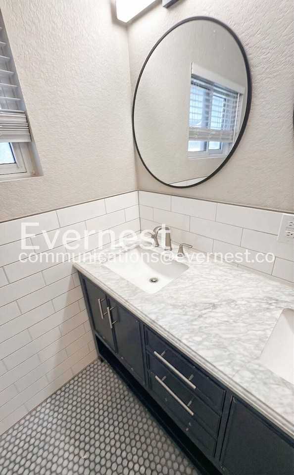 4185 S Inca St - Photo 7 of 12