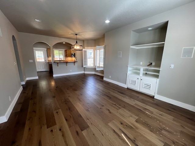 7236 W Tobi Ct - Photo 6 of 36