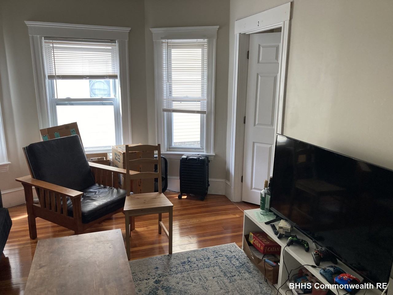 91 Frederick Ave #1 - Photo 3 of 10