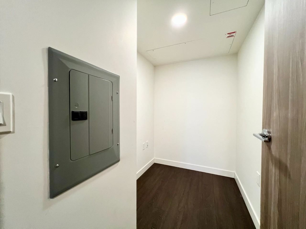 455 Southwest Marine Drive #708 - Photo 7 of 12