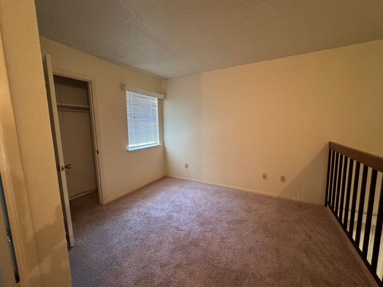 5454 Financial Plz #3C - Photo 7 of 10