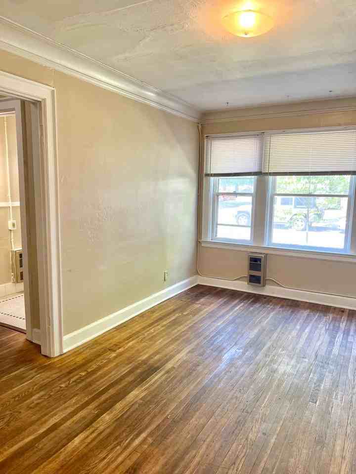 Wilder Apts - Photo 5 of 12