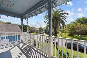 featured image of 4020 Avenue O 1/2