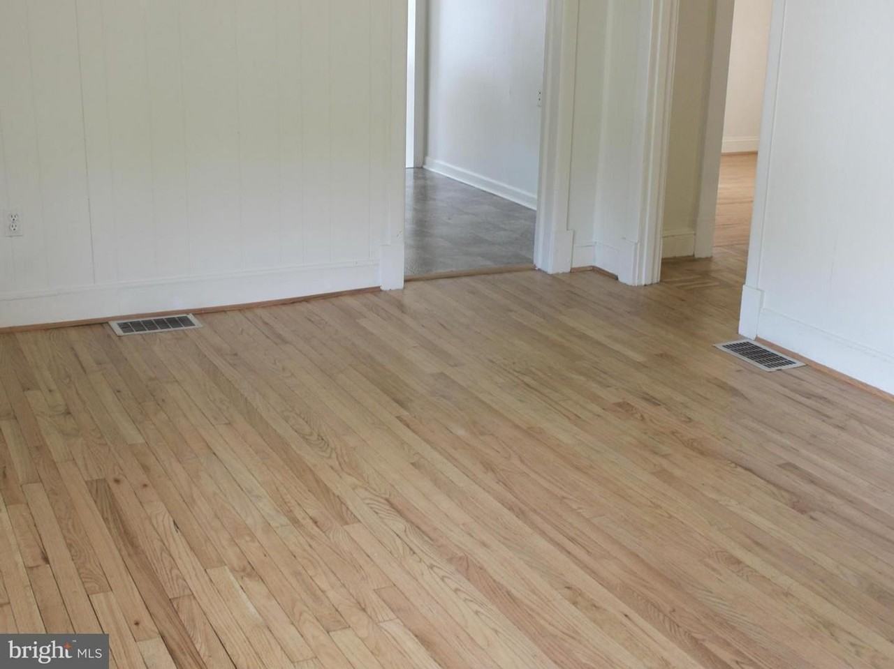 6454 Holyoke Dr - Photo 4 of 22