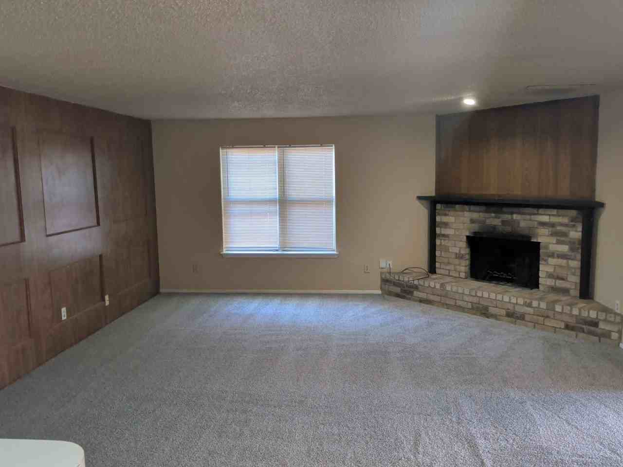 4702 Green Hollow Dr - Photo 6 of 14