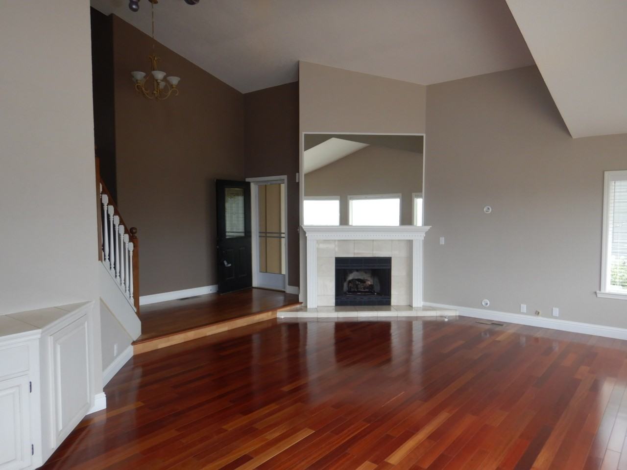 3745 Brighton Way - Photo 5 of 11