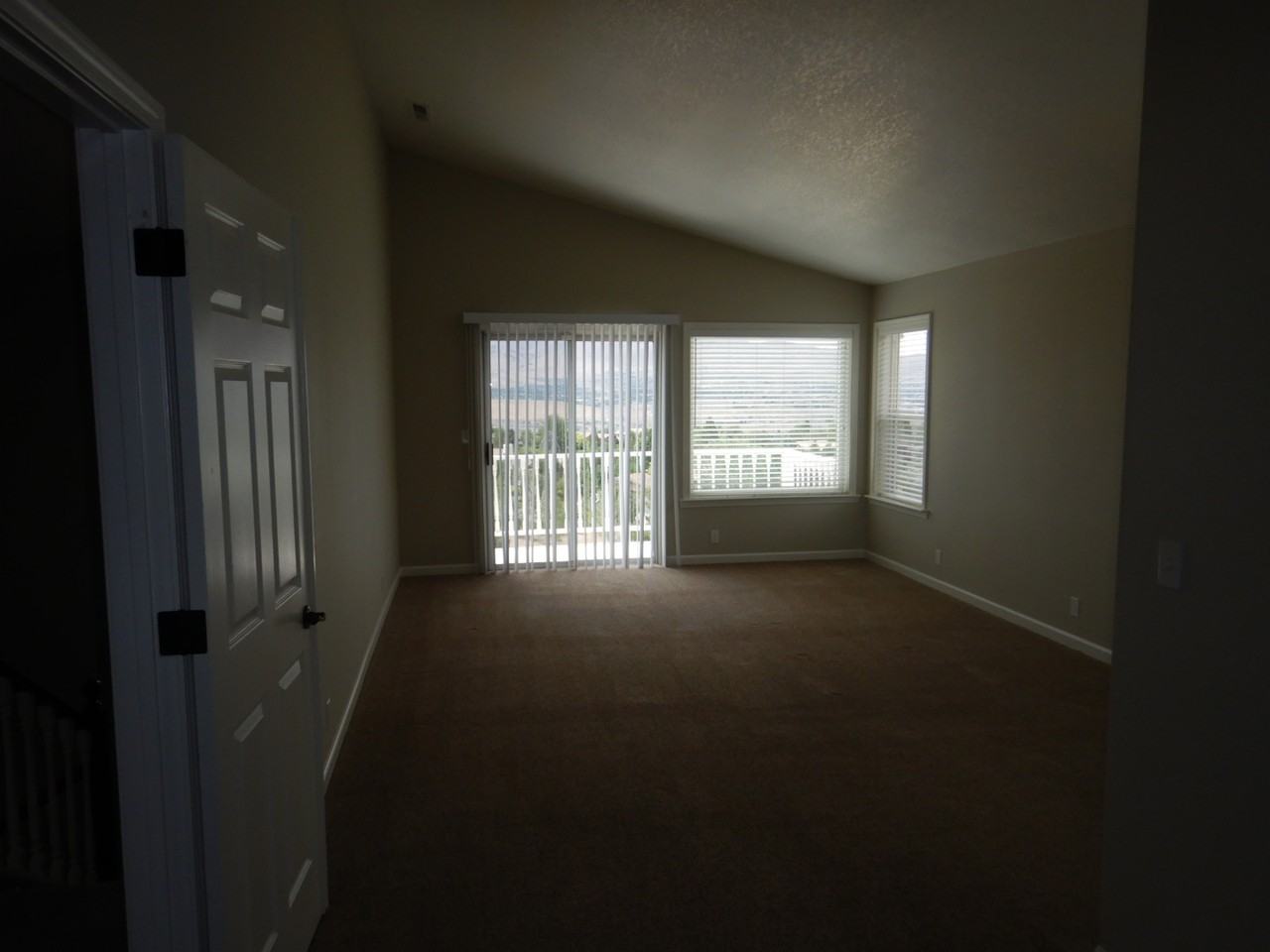 3745 Brighton Way - Photo 6 of 11