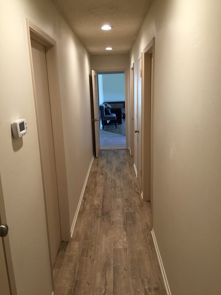 1215 Clayton Ct - Photo 4 of 13