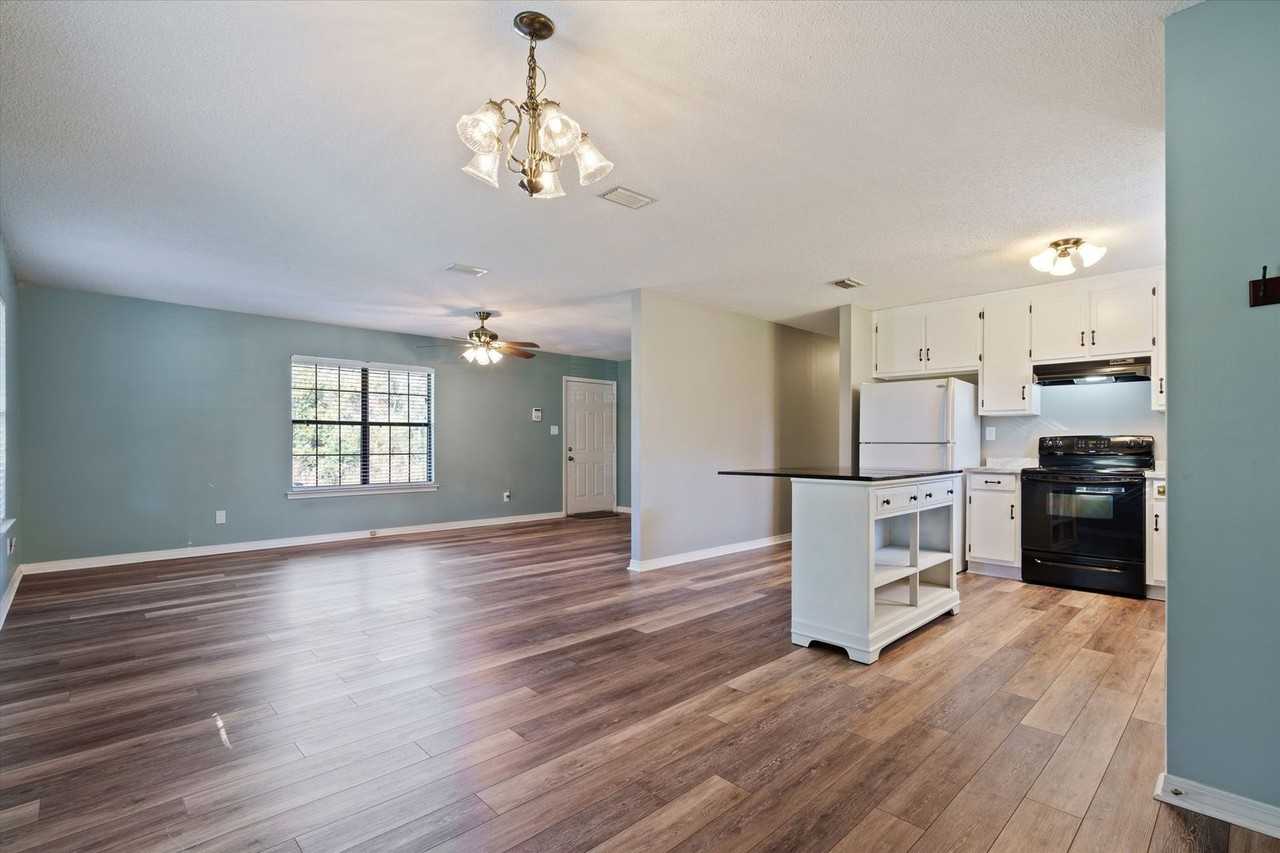 10510 Gayfer Road Ext - Photo 4 of 50