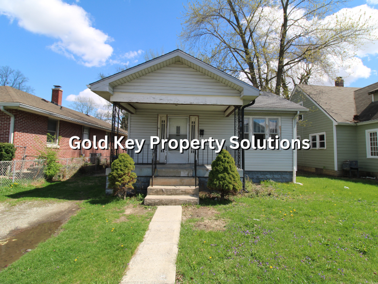 2924 Mckinley St - Photo 3 of 17