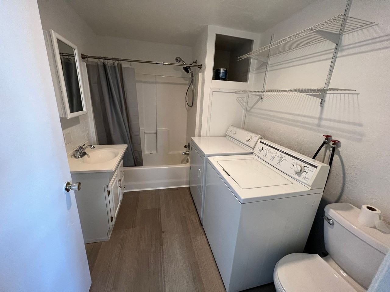 1648 7th Ave Nw - Photo 2 of 4