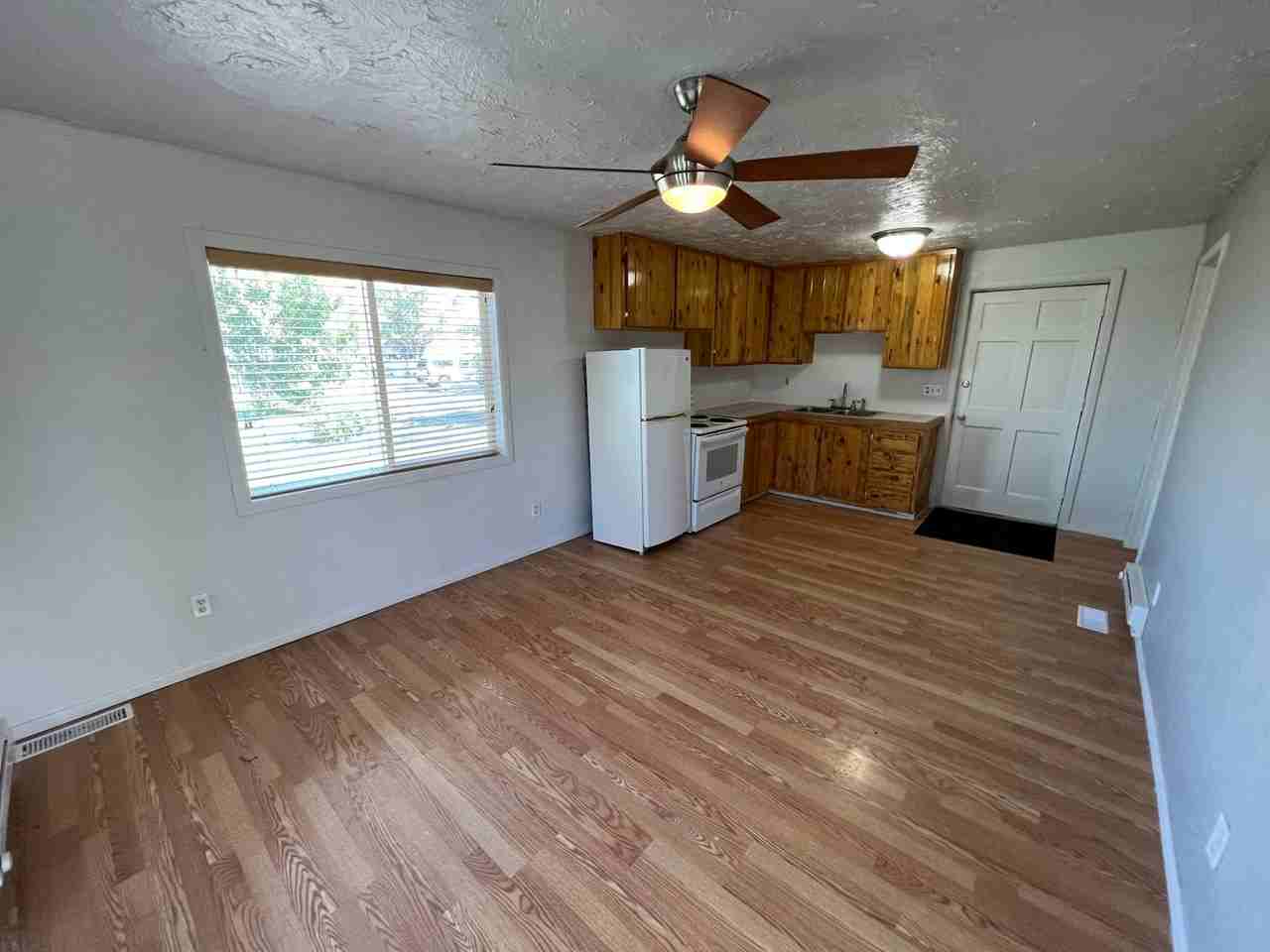 1648 7th Ave Nw - Photo 3 of 4