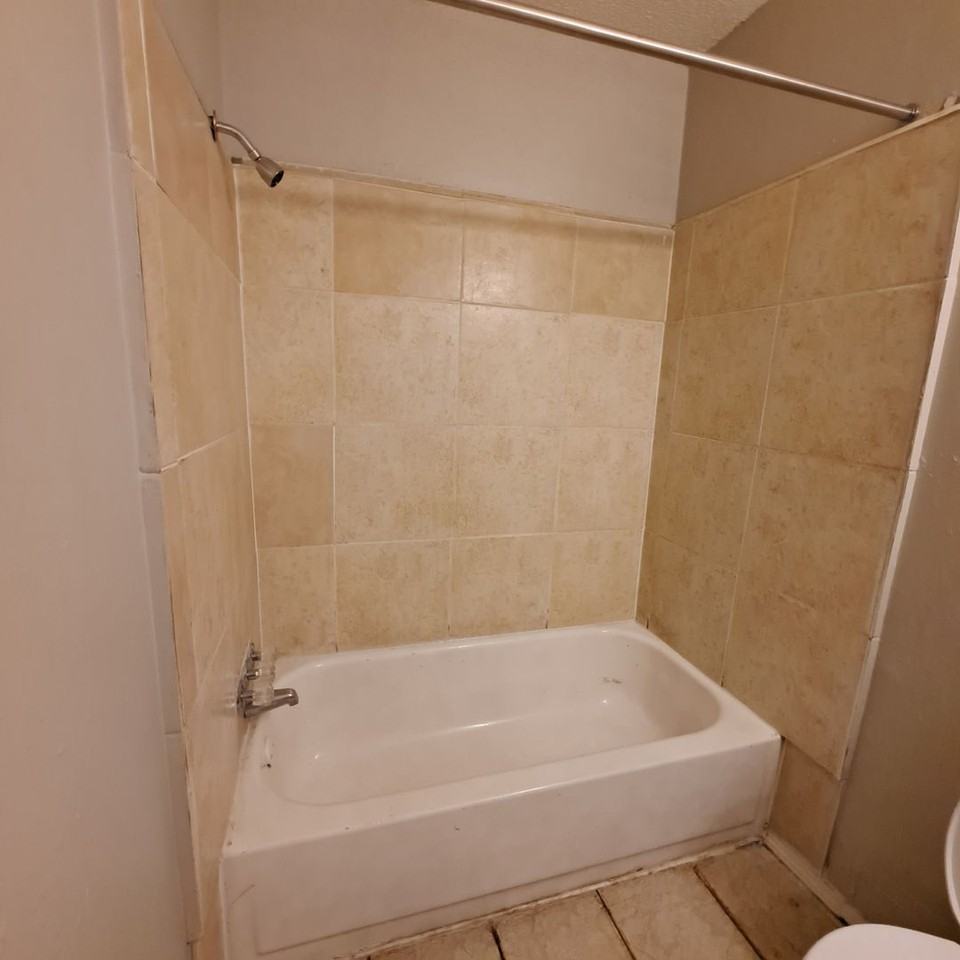 4328 Arrow Cv - Photo 7 of 11