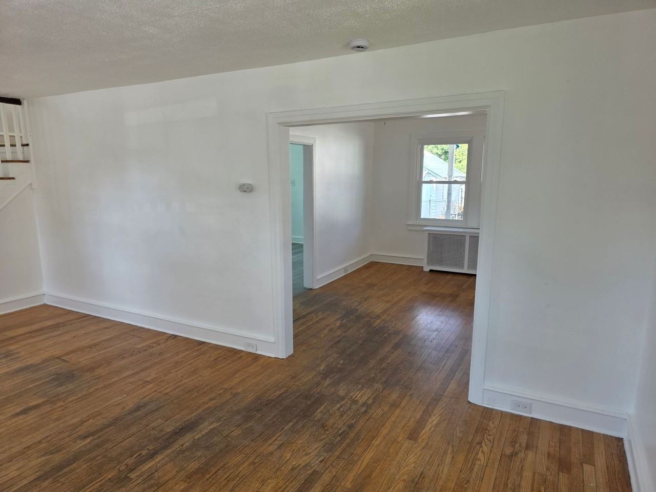 19 W Champlain Ave - Photo 7 of 32