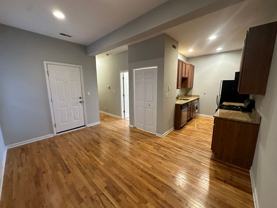 4722 N Bernard St #2E - Photo 1 of 1