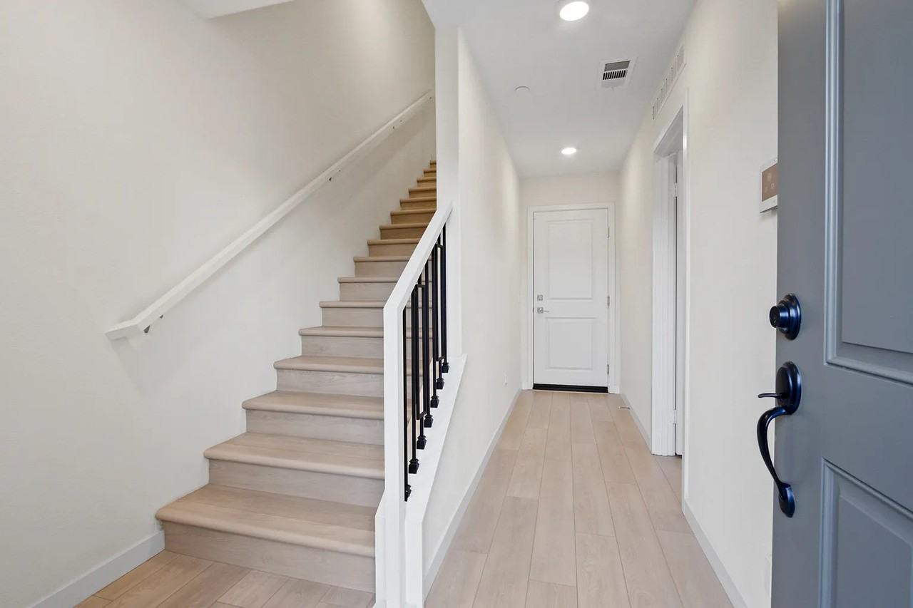 4409 Maple Ln #0 - Photo 3 of 15