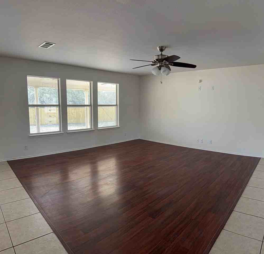 10606 Lion Path #NA - Photo 2 of 17