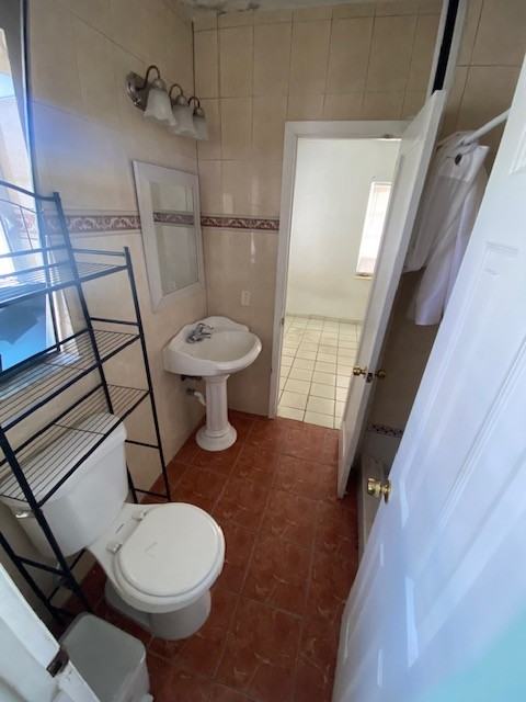 817 81st St #1 - Photo 3 of 10