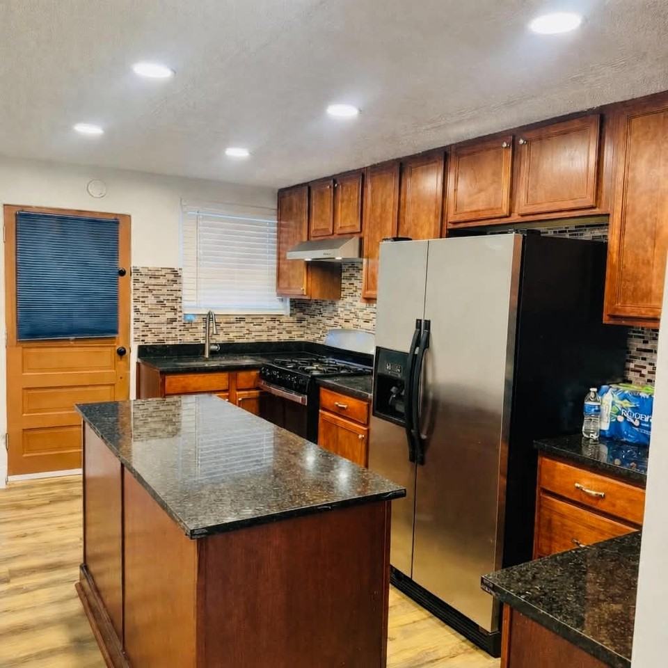 622 Logan St #2 - Photo 3 of 14