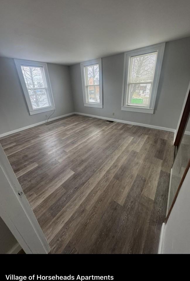 405 Eleanor St #B - Photo 5 of 8