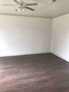 807 Throckmorton St #NA - Photo 3 of 10