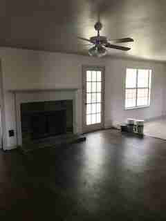 807 Throckmorton St #NA - Photo 4 of 10