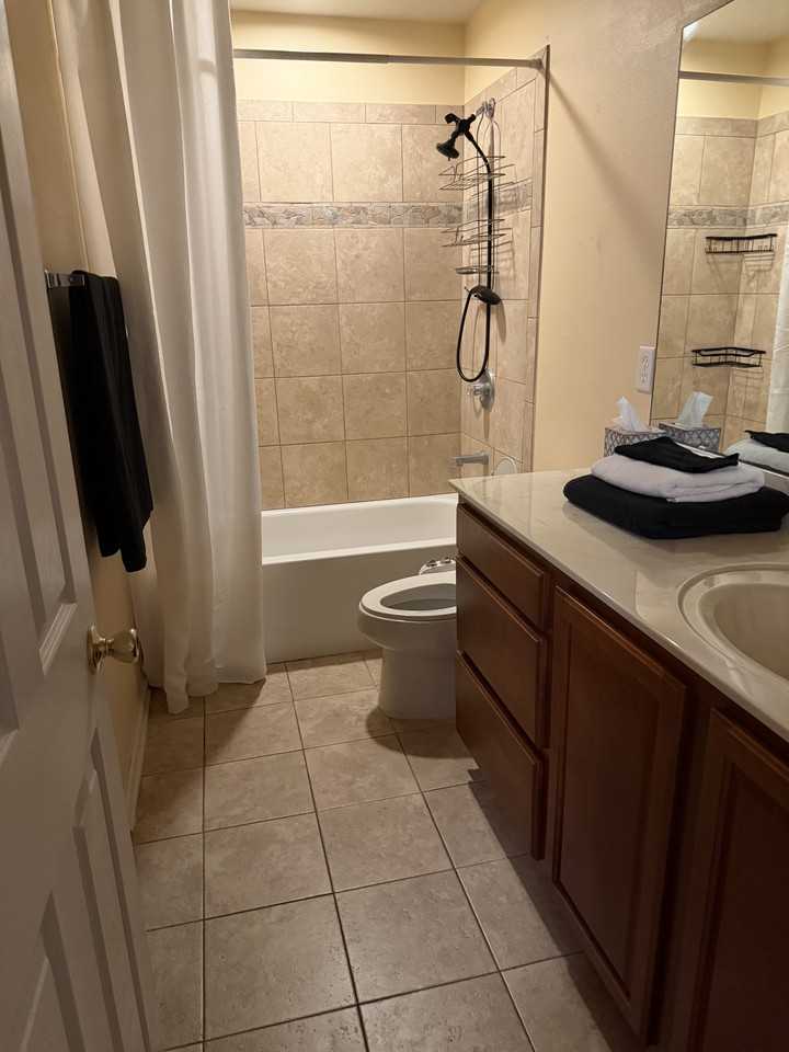 127 Crete Ct #CT - Photo 4 of 5