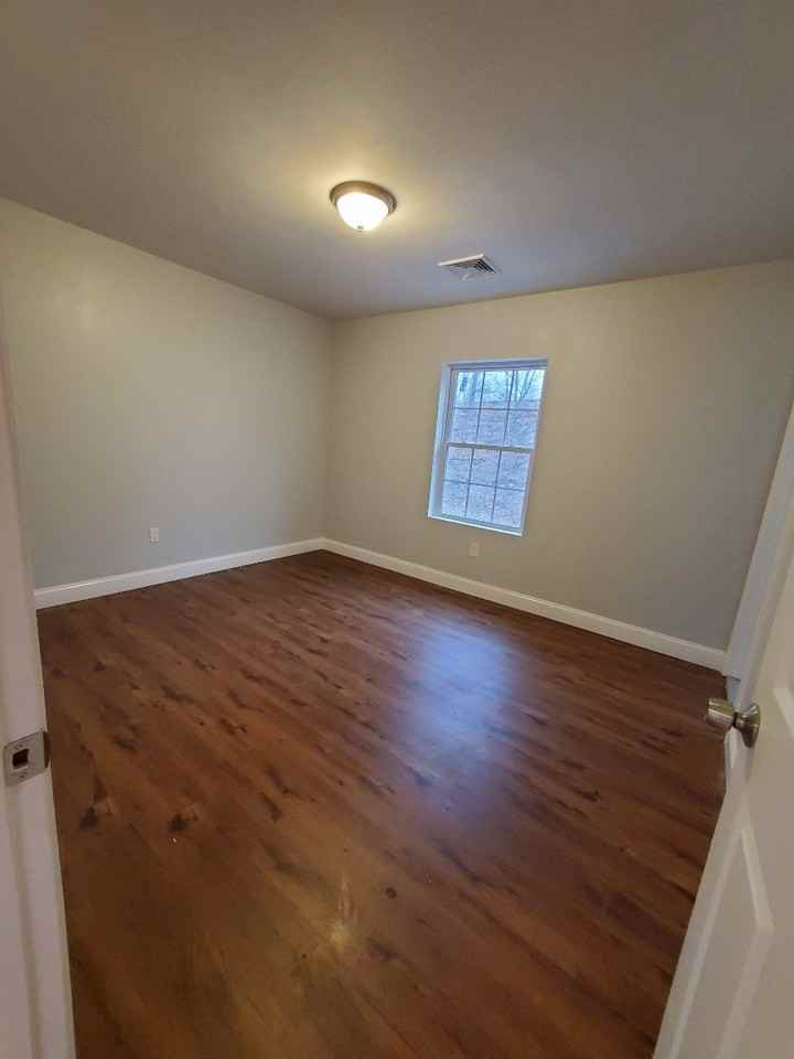 61 Collyer St #1 - Photo 5 of 20