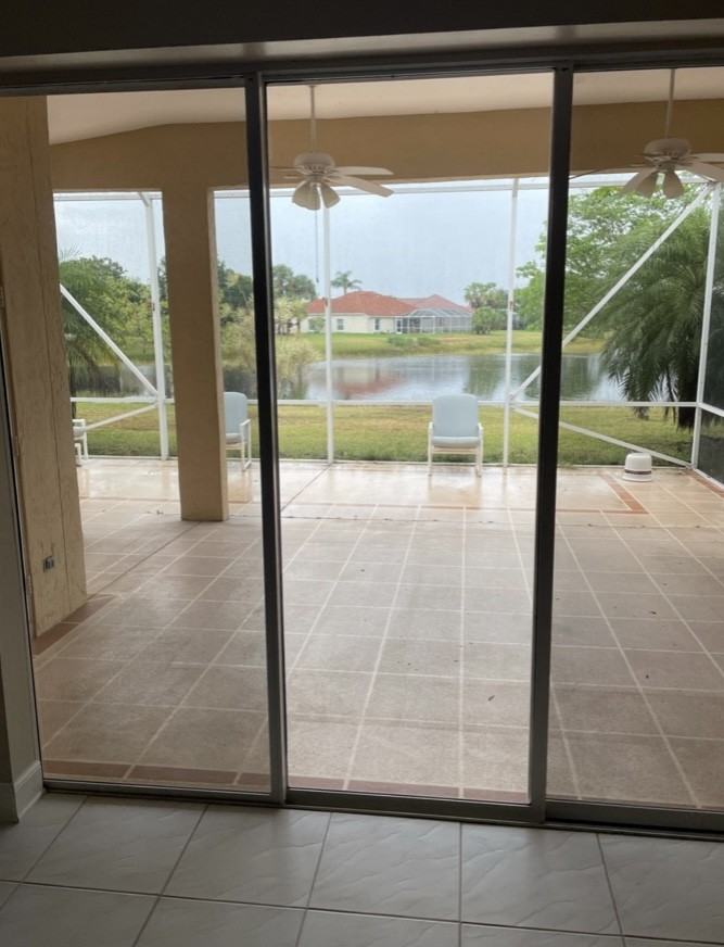 895 Sw Lake Charles Cir #NA - Photo 7 of 23