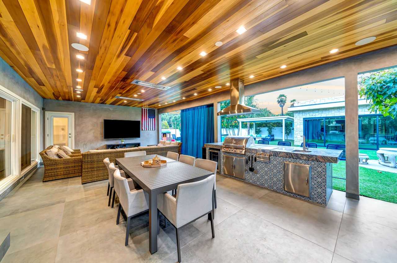 5815 Ranchito Ave #NA - Photo 5 of 20