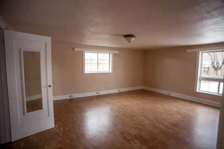 1216 S 4th St #A - Photo 2 of 10