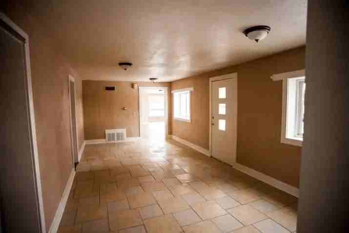 1216 S 4th St #A - Photo 3 of 10